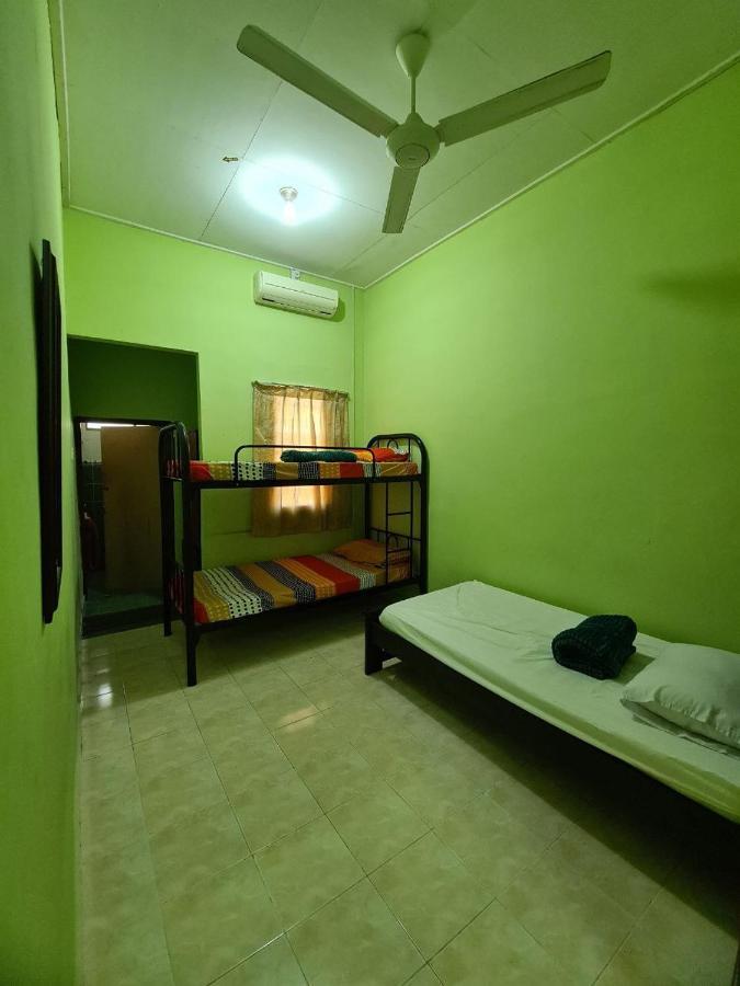 Penginapan Harmoni Inn Kuala Terengganu Buitenkant foto