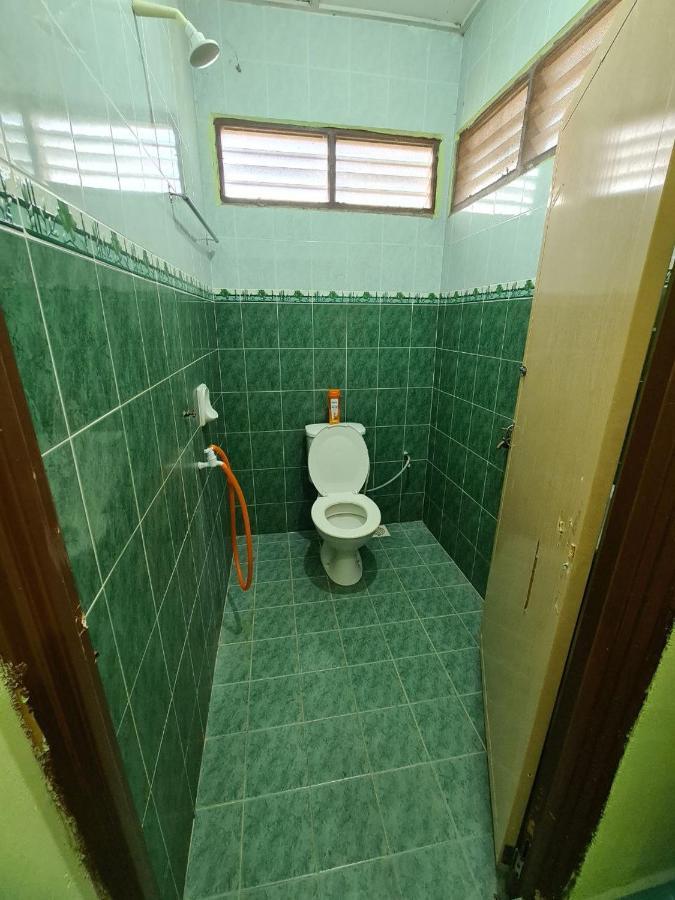 Penginapan Harmoni Inn Kuala Terengganu Buitenkant foto