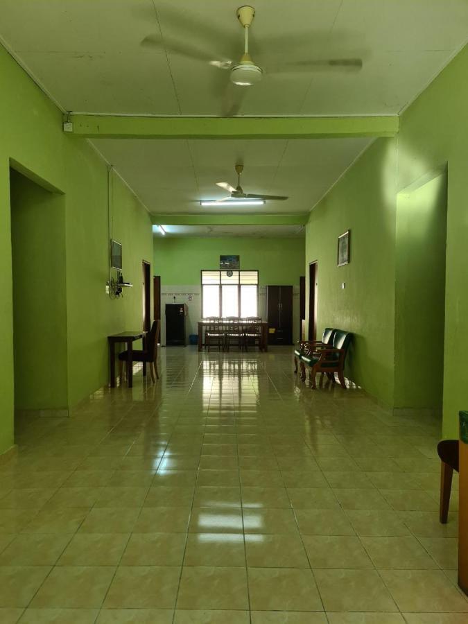 Penginapan Harmoni Inn Kuala Terengganu Buitenkant foto